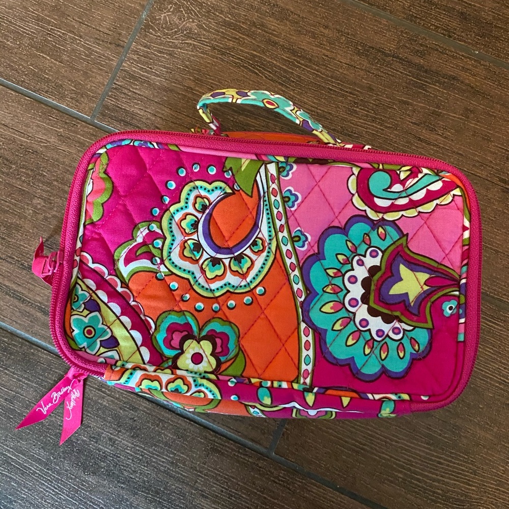 ❌SOLD❌ Vera Bradley Brush and Pencil Case